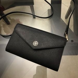 Tory Burch wallet crossbody